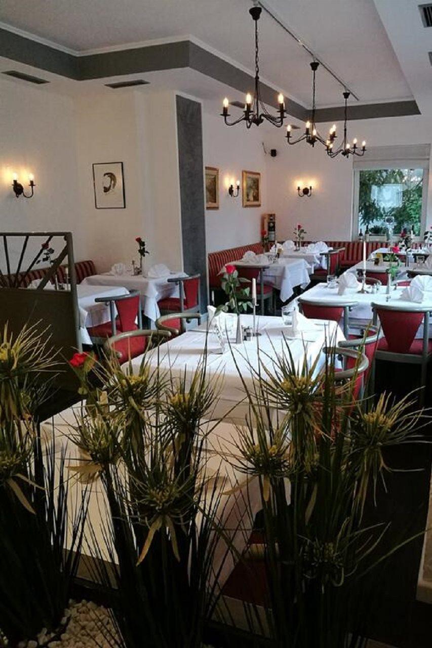 Hotel Apartments Restaurant Cala Luna Marburg Dış mekan fotoğraf