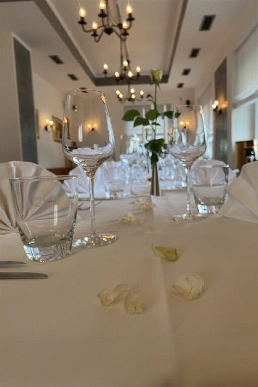 Hotel Apartments Restaurant Cala Luna Marburg Dış mekan fotoğraf